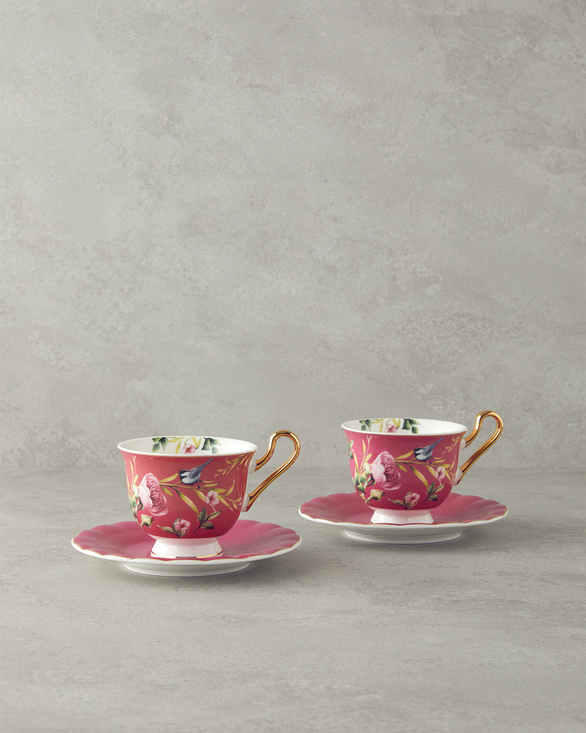 Vanilla New Bone China 4 Pieces 2 Servings Tea Cup Set 220 ml Violet    Новый набор из костяного фарфора, ванильный, 4 предмета на 2 персоны, фиолетовый
