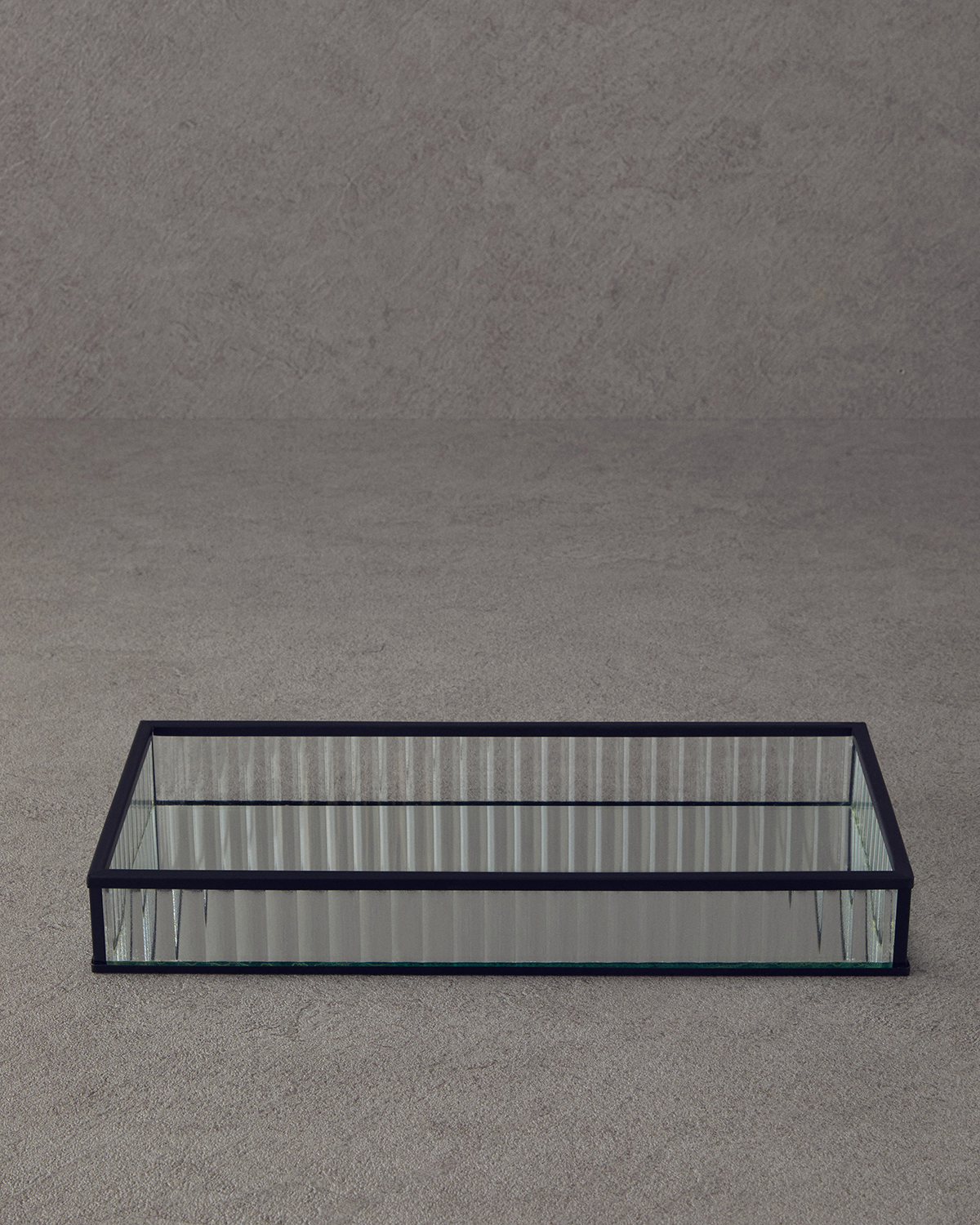 000000010042114003_1 Glamour Glass Decorative Tray 30X15X4 Black Декоративный поднос Glamour Glass 30x15x4 см, черный