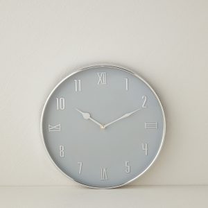 Verna Plastic Wall Clock 30 cm White   Пластиковые настенные часы Verna 30 см, белые