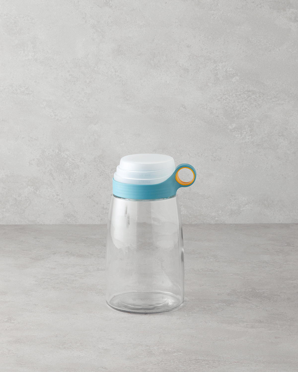 Novia Glass With Measuring Glass Jar 1800 ml Blue - White      Стеклянная мерная банка Novia с крышкой, 1800 мл, сине-белая