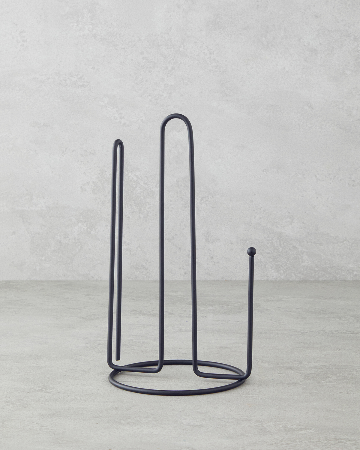 000000010046852001_1 Jimena Metal Paper Towel Holder Kitchen Tool 27,5 cm Black Держатель для бумажных полотенец Jimena, металлический, кухонная утварь, 27,5 см, чёрный