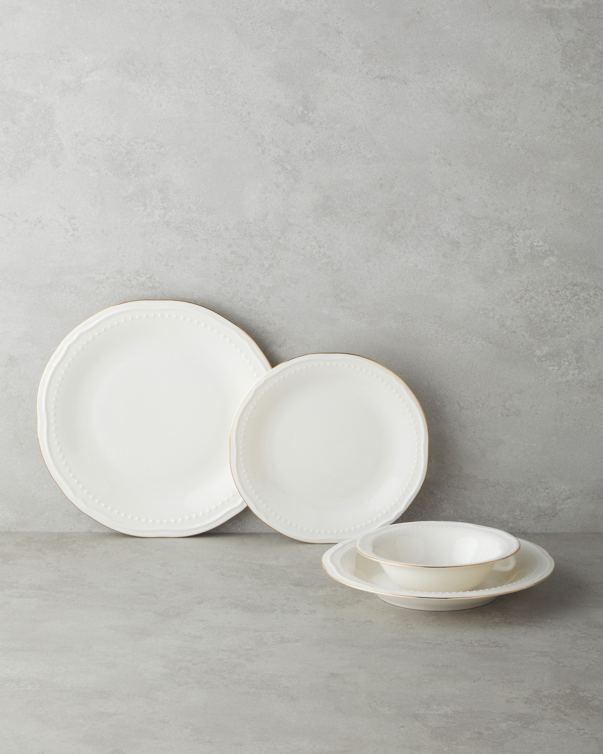 Livia Porcelain Table Set 24 Pieces, 6 Servings Gold    Фарфоровый сервиз Livia из 24 предметов